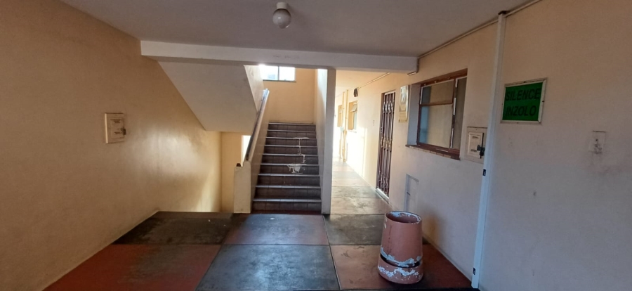 1 Bedroom Property for Sale in Port Elizabeth Central Eastern Cape